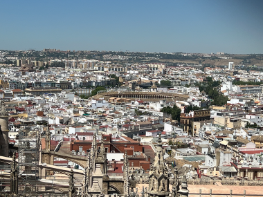 Blick auf Sevilla, fotografiert aus dem Giralda (Turm der Kathedrale)