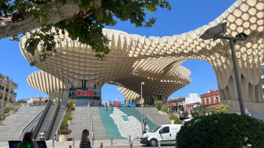Einkaufshalle in Sevilla