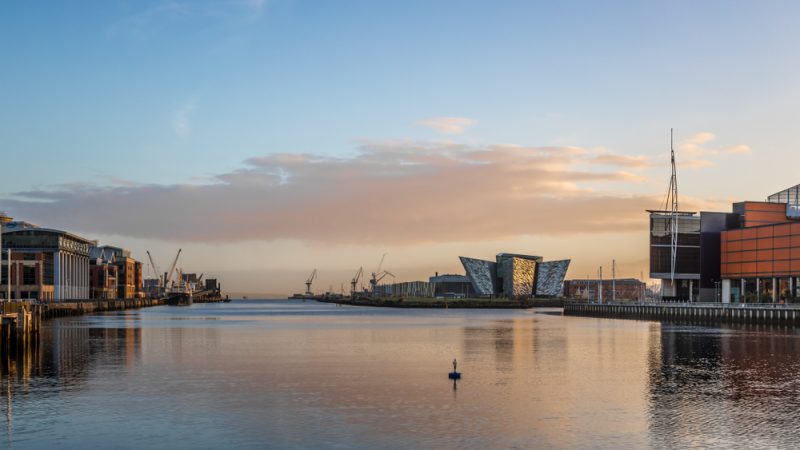 Belfast mit Titanic Museum
