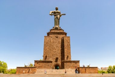 Mutter Armenien Monument, Jerewan