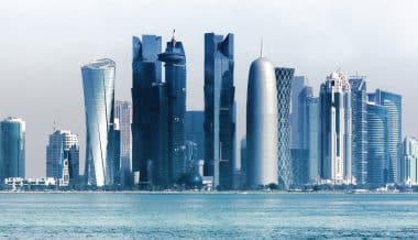 Blick auf die Skyline von Doha, Katar