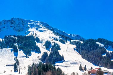 Skiing in Oberjoch