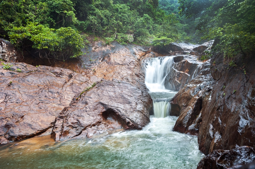 Than Mayom Waterfall, Koh Chang